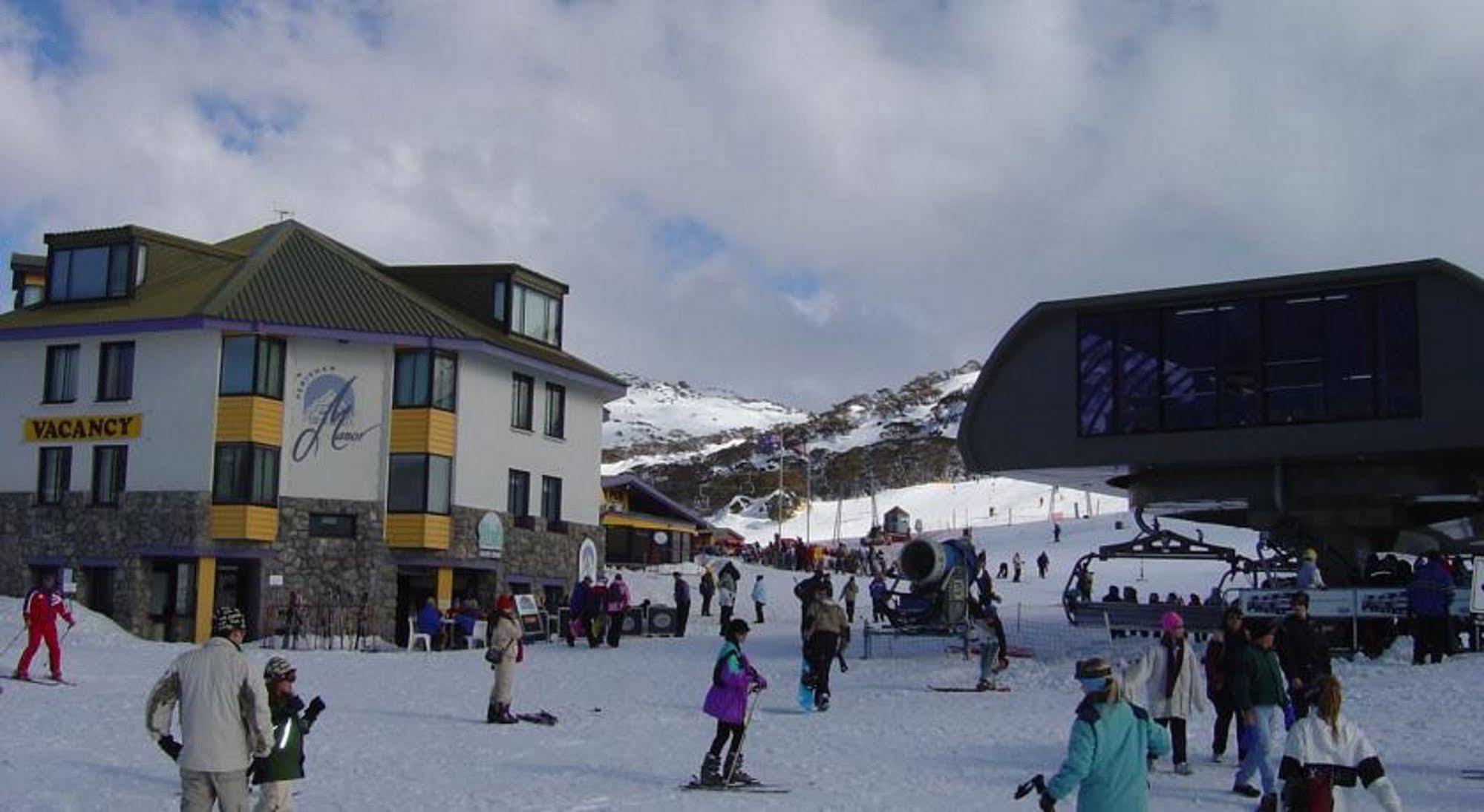 Perisher Manor Hotel Perisher Valley Buitenkant foto